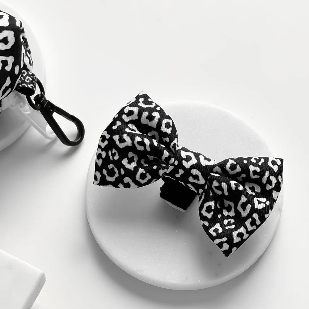 Cocopup London Bow Tie Black Leopard – front view