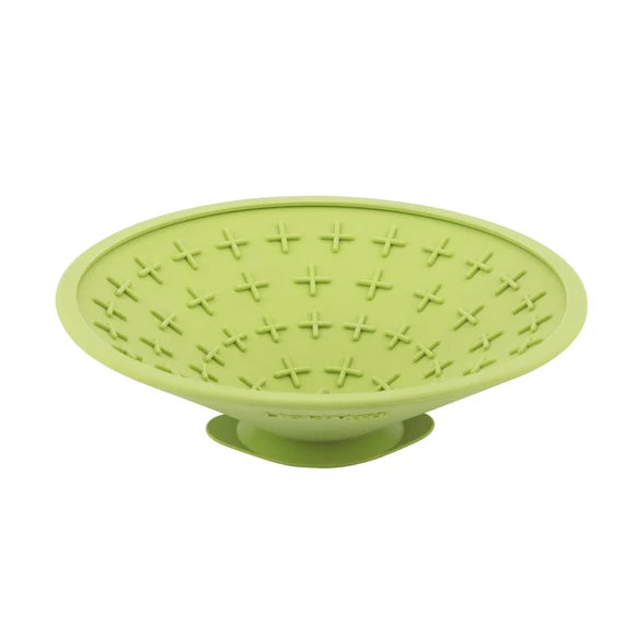 LickiMat Splash Green lifestyle