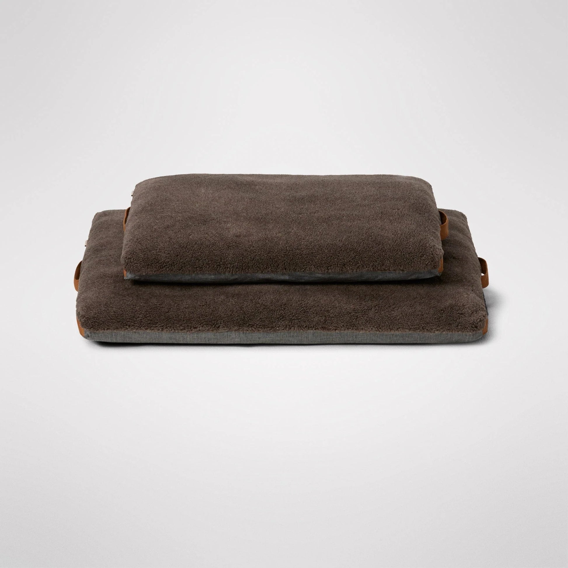 MiniJumbuk Jumbuk Swag Mocha - product dimensions and features guide